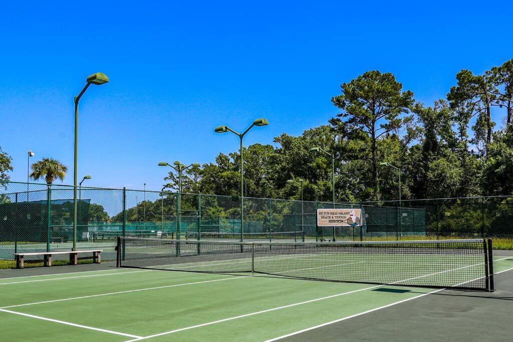 Beach Lover'S Paradise. On The Beach. Sleeps 8. Hilton Head Island Exterior photo